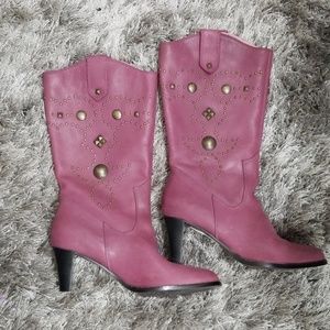 Western style heeled boots